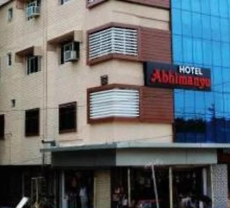 Hotel Abhimanyu Pachmarhi Exterior photo